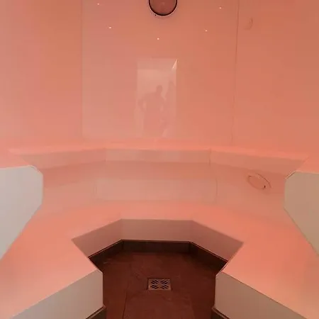 Otel Garni Rifflsee Sankt Leonhard im Pitztal