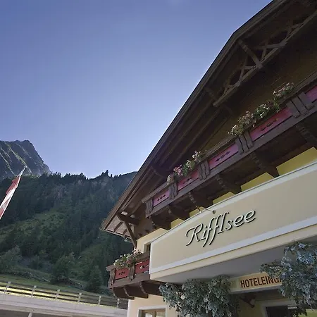 Garni Rifflsee Otel 3*