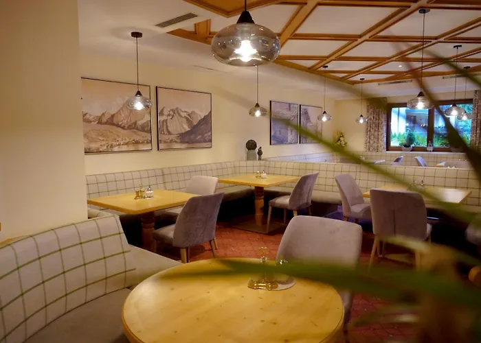 Garni Rifflsee Hotel Sankt Leonhard im Pitztal