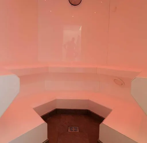 Hotel Garni Rifflsee St. Leonhard im Pitztal