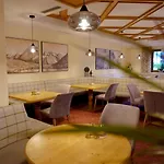 Garni Rifflsee Hotel Sankt Leonhard im Pitztal