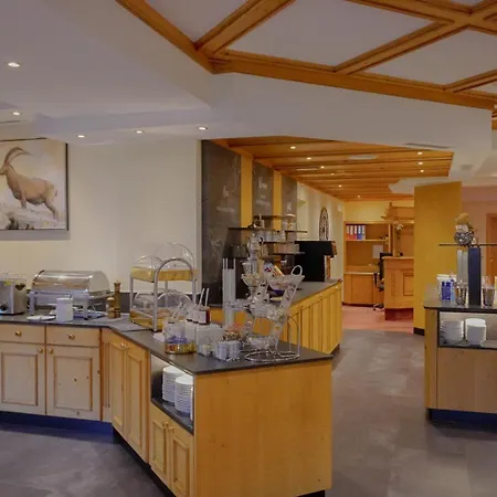 Hotel Garni Rifflsee 3* Sankt Leonhard im Pitztal