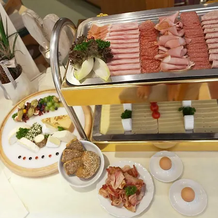 Garni Rifflsee Hotell 3*