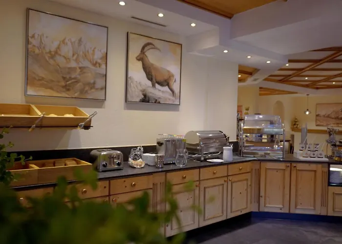 Garni Rifflsee فندق 3*