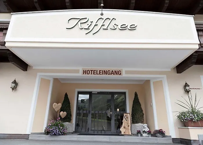 Garni Rifflsee سانكت ليونارد إم بيتزتال